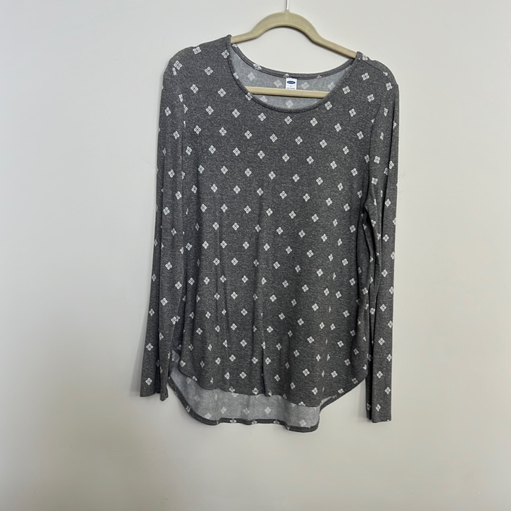 (L) Old Navy Sweater Top